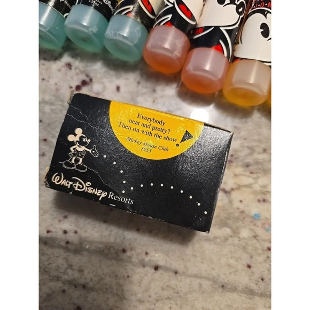 Vintage Walt Disney Resort Mickey Mouse‎ Soap Lotion Shampoo Conditioner Cap